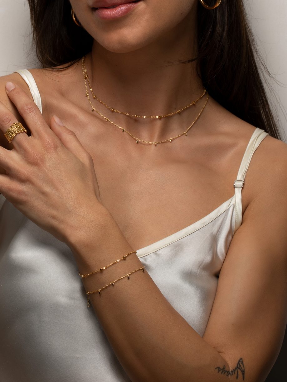 Armband mit Kugeln 1550