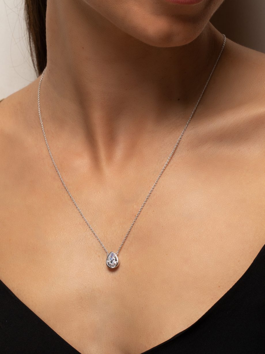Timeless Tropfen Kette 2095