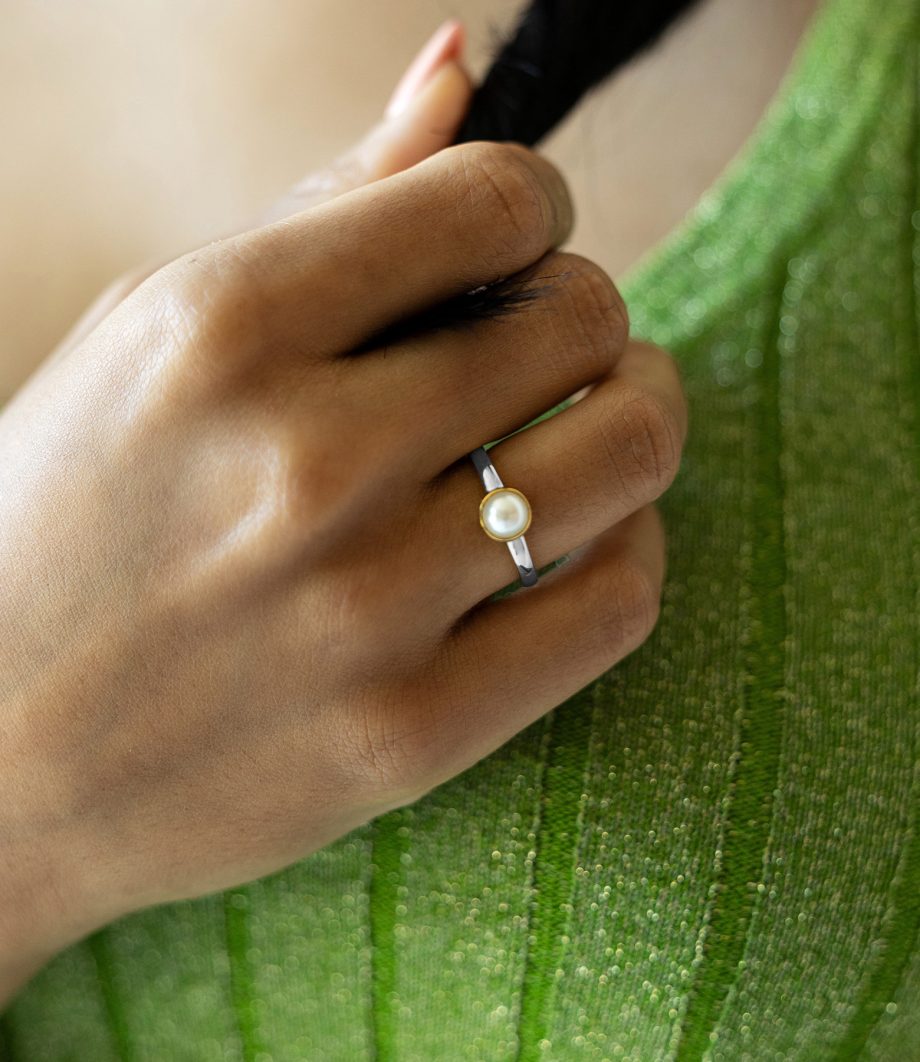 Bicolor Ring mit Muschel Perle 2231